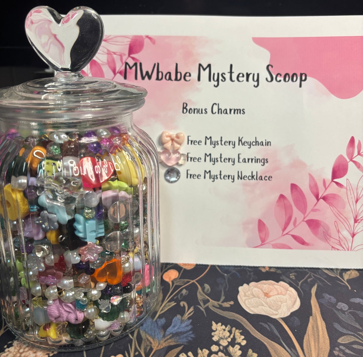 MWbabe Mystery Scoop